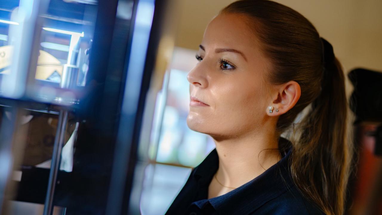 Veronika Ott, apprentice at Siemens Healthineers.