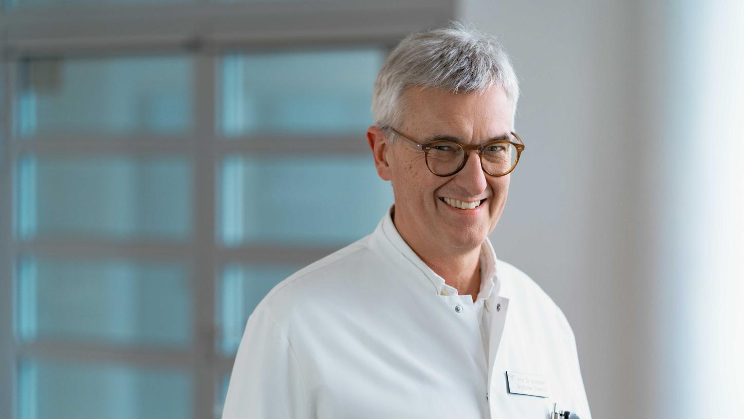 The self-driving mobile 3D C-arm CIARTIC Move can potentially improve your workflows.